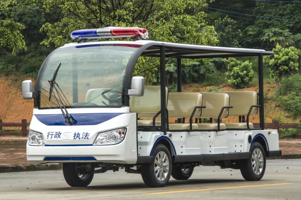 11座黄色黄瓜视频黄色巡逻车